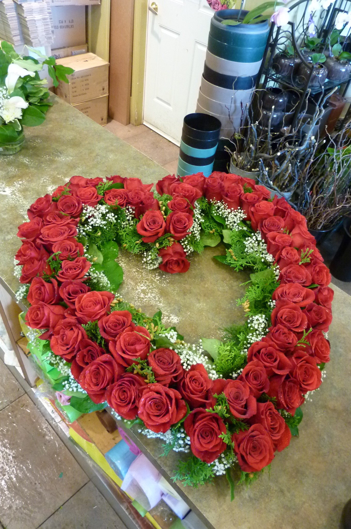 Full Rose Heart Wreath