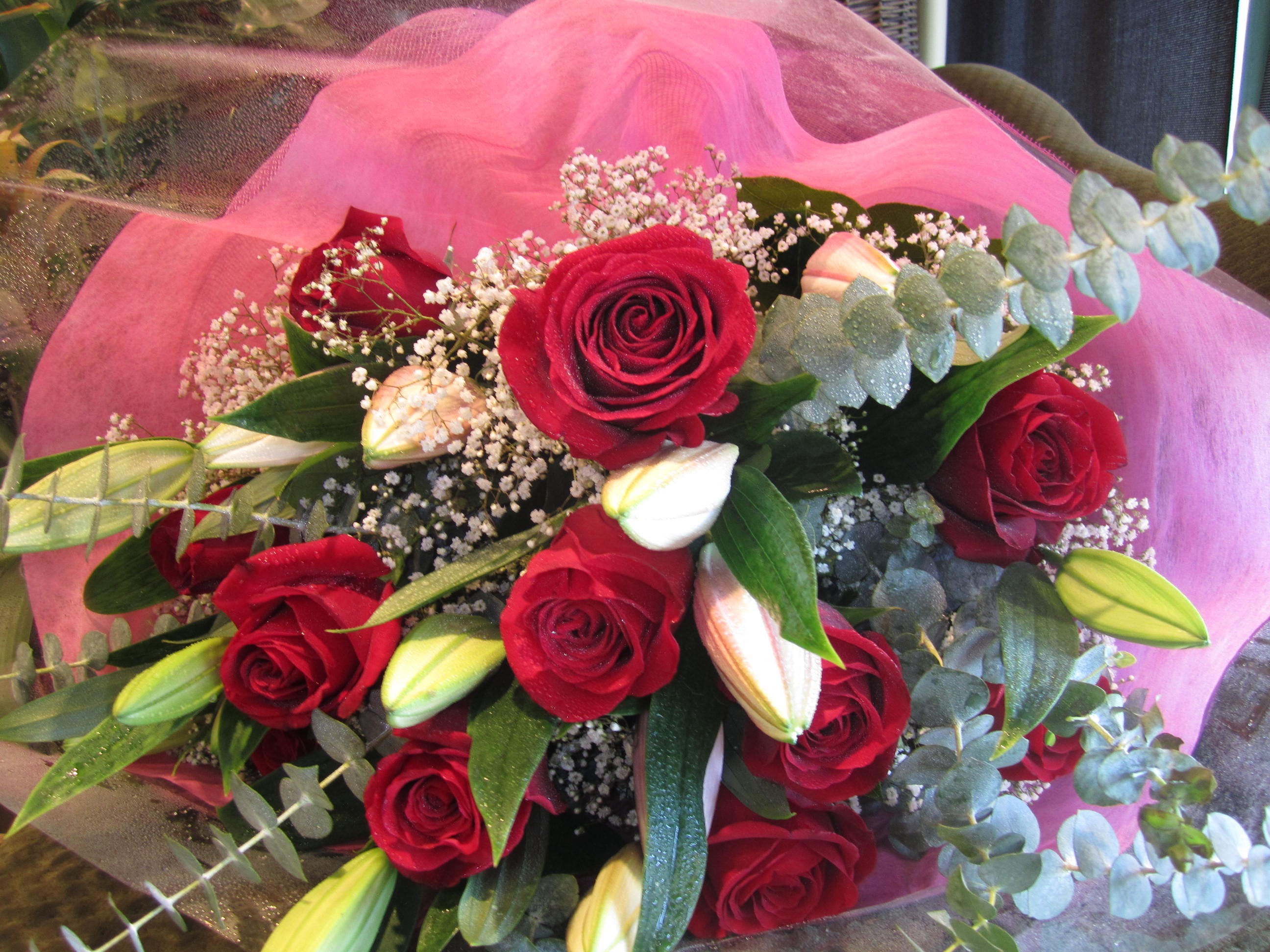 Red Rose & Lily Bouquet